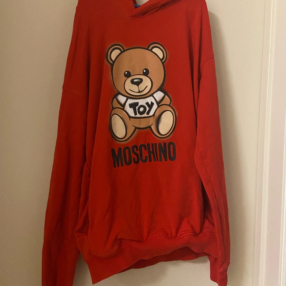 moschino hoodie